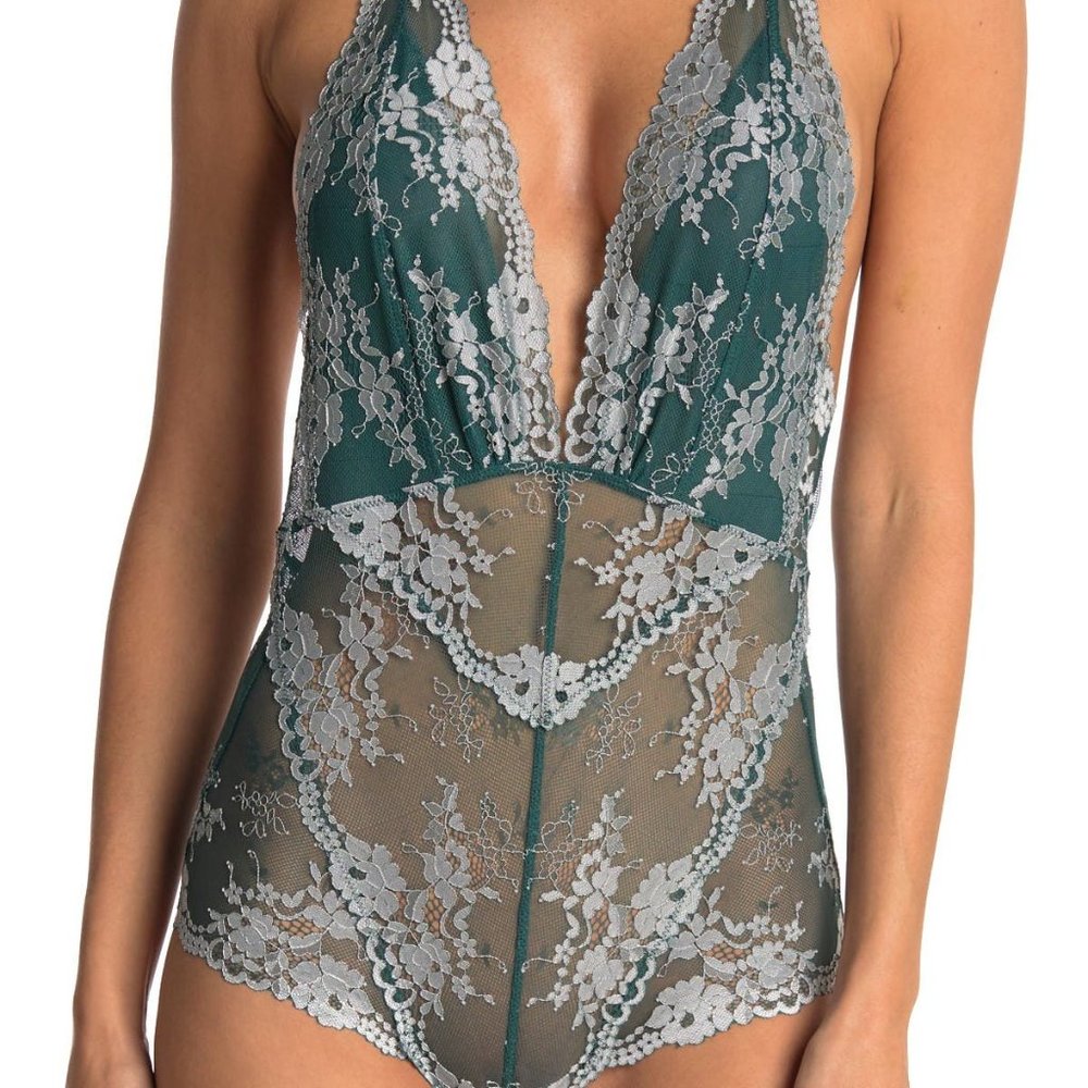 Lace teddy, beautiful color, NEW w/tags